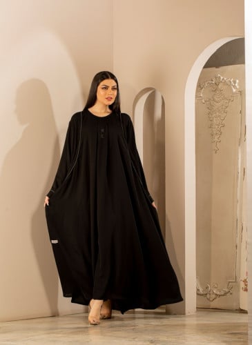 عباية كلوش مسكره من الامام