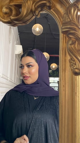 طرحة بنفسجي غامق