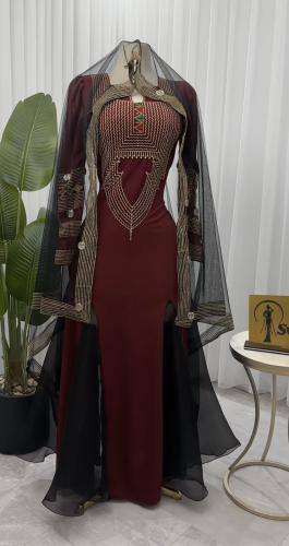 جلابية تراثيه بتصميم فخم وراقي