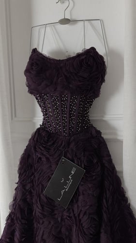 فستان سهره بقماش الورد