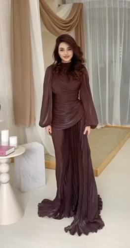 فستان بتصميم راقي ومميز