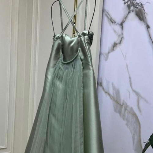 فستان سهره ميكادو بتطريز عالصدر مع ذيل تل