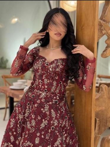 فستان سهره عودي بتطريز كامل