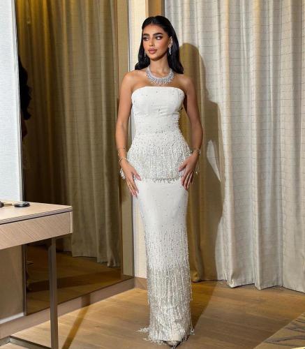 فستان ابيض باربي