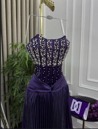 فستان سهره بتصميم كورسيه تطريز يدوي