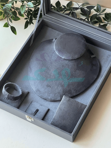 صندوق طقم زجاجي رمادي