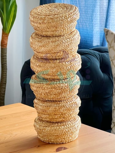 سلات خوص بغطاء