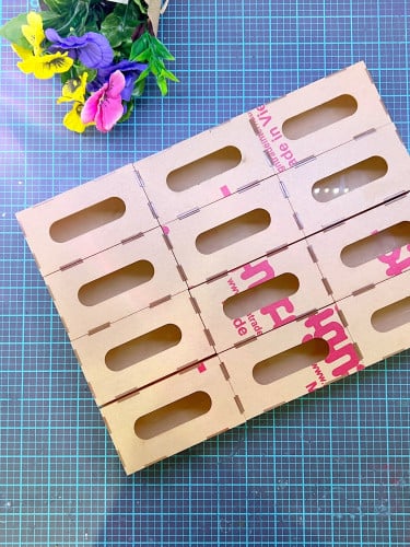 درزن علب مناديل ميني اكريلك