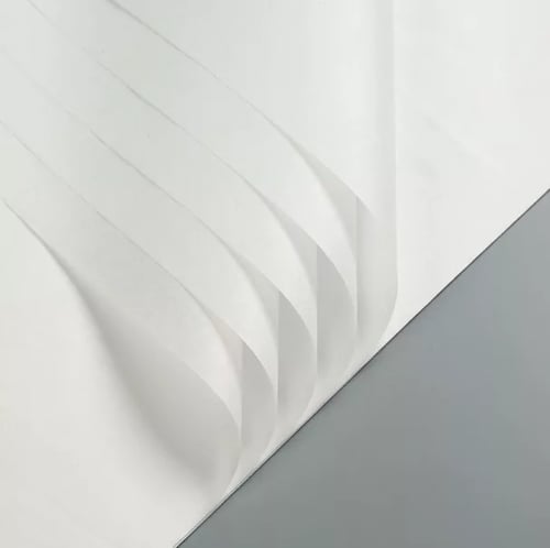 100 ورق ابيض لتغليف التيشرتات والمنتجات