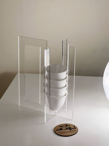 استاند اكريلك حامل الفناجين