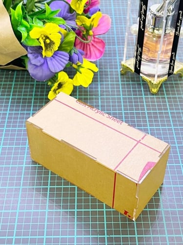 درزن بوكس اكريلك شفاف 12*5.6 سم