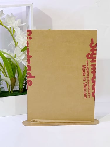 لوح اكريلك A4 مستطيل مع قاعدة