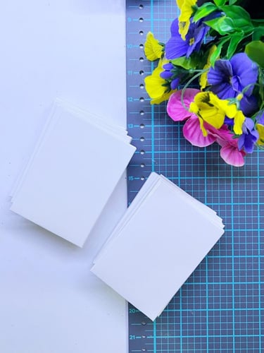 مرايا ذهبي ساده