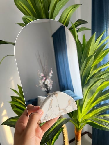 قاعدة رخام نص دائرة