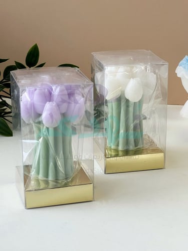 شموع توليب أبيض