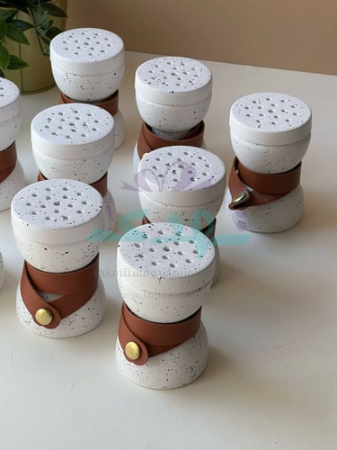 درزن توزيعات مباخر منقط