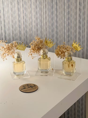 توزيعات عطور أنيقة