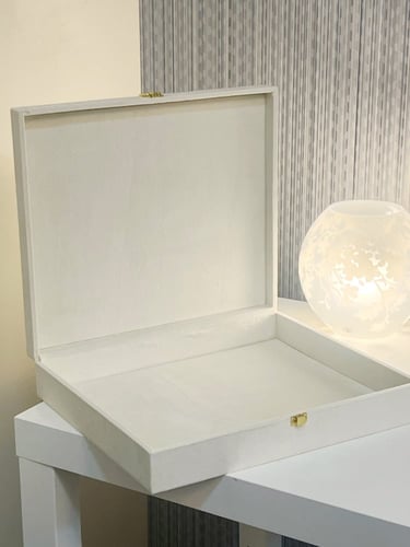 بوكس مخمل بيج فارغ