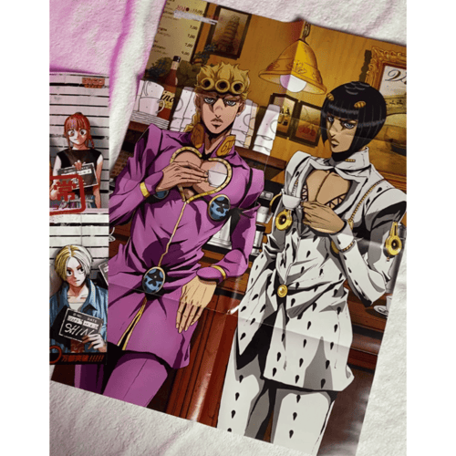 بوسترات مجلات عشوائية