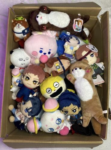 دمى عشوائية