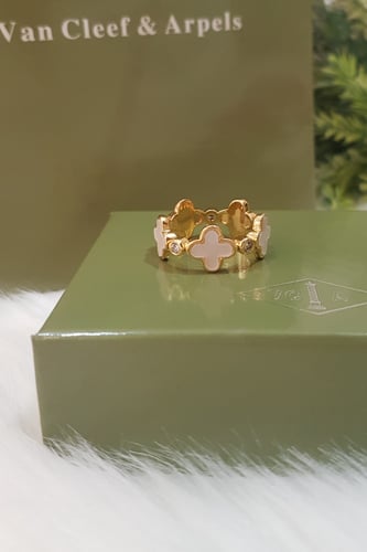 خاتم ماركة فان كليف فضي