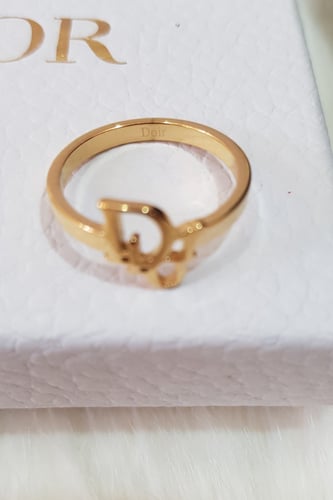 خاتم ماركة كريستيان ديور