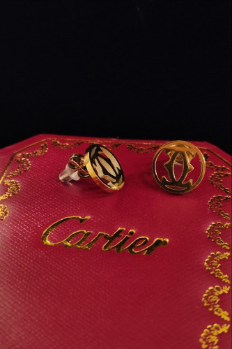 حلق من ماركة كارتير