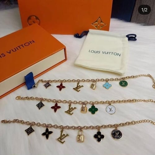 سوارة ماركة لويس فيتون