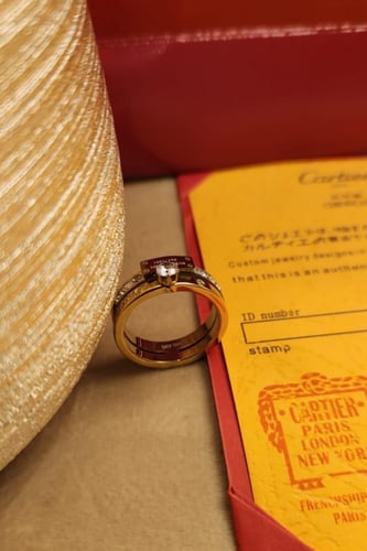 خاتم من ماركة كارتير