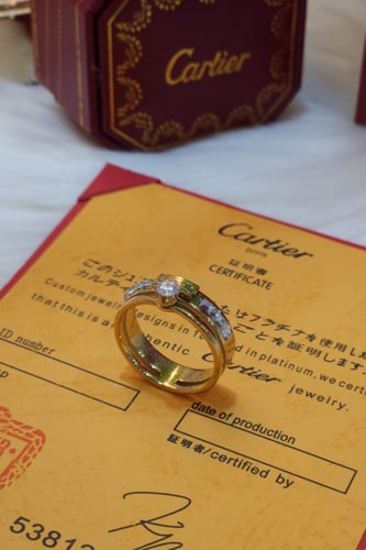 خاتم من ماركة كارتير