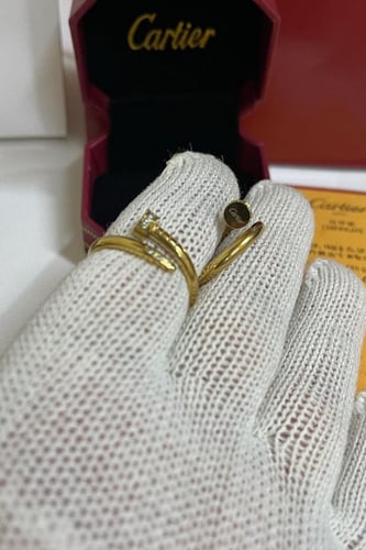 خاتم ماركة كارتير المسمار