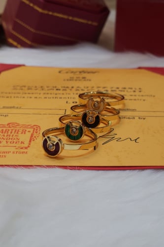 خاتم من ماركة كارتير
