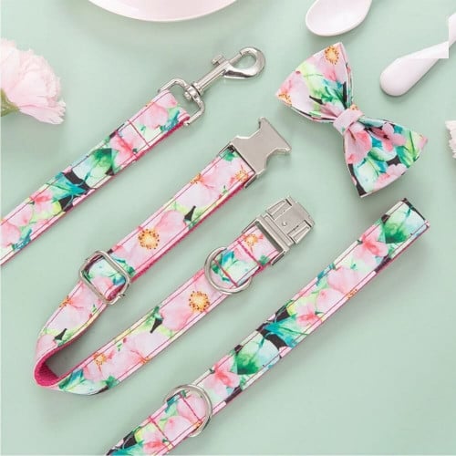 فيونكة الورد مع طوق وحبل