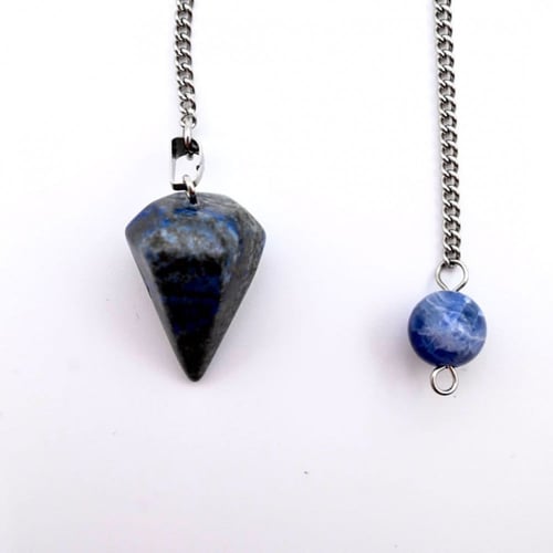 بندول الاحجار الكريمة