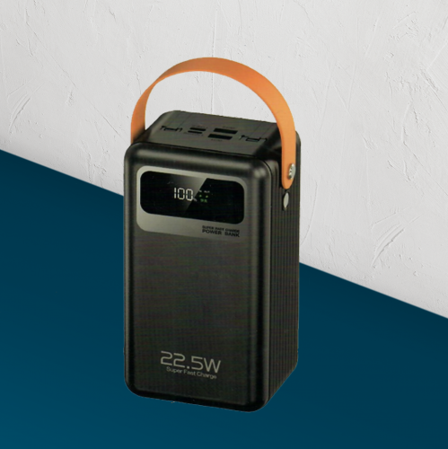 شاحن متنقل بسعة 50000 مللي أمبير من باستيك BC404