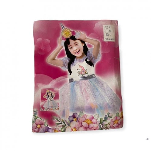 فستان يوني كور مع طوق