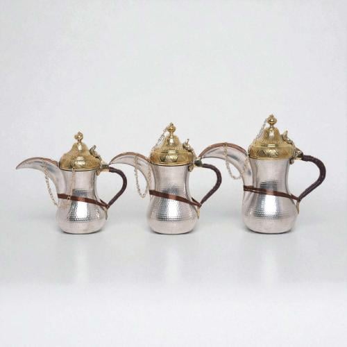 دلة نحاس حب الرمان الممتاز