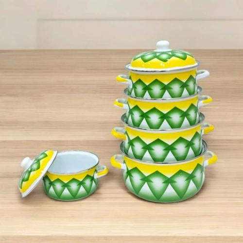 قدر غضار عميق أخضر