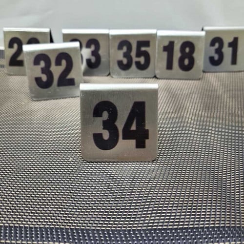 أرقام طاولة 5×5 سم