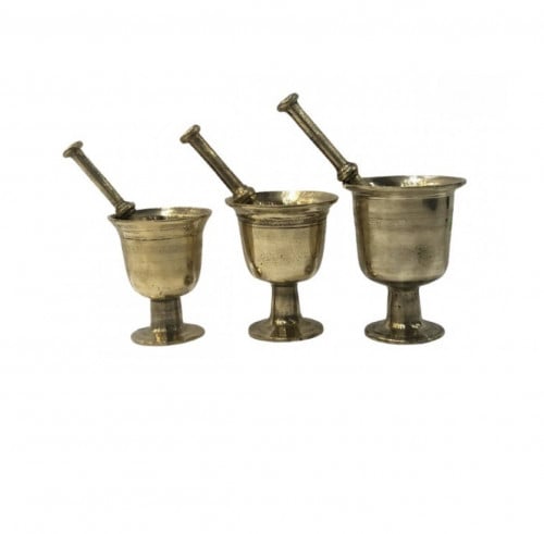 نجر نحاس سوري ثقيل.