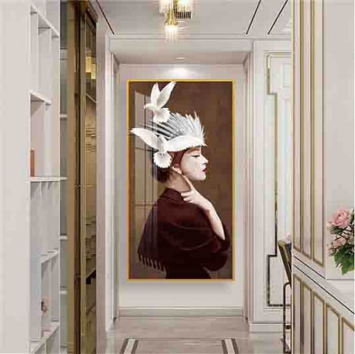 لوحة جدارية فنية امرأه مع طيور وريش