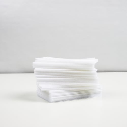 ماسحه طلاء الاظافر