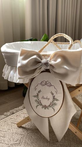 بانر فيونكه سرير البيبي: بيج