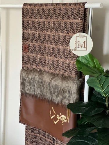 شال شتوي مطرز /بني