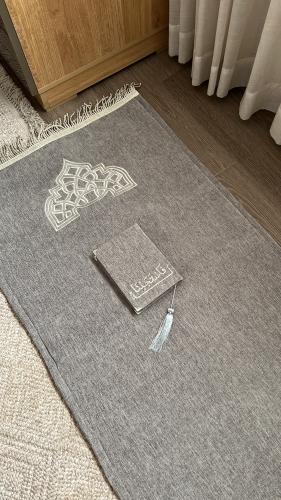 بوكس طقم صلاه رجالي / رمادي