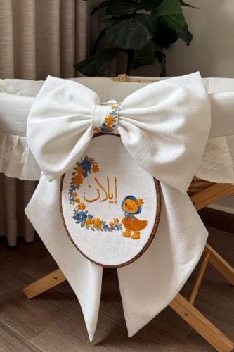 Baby bed banner / white