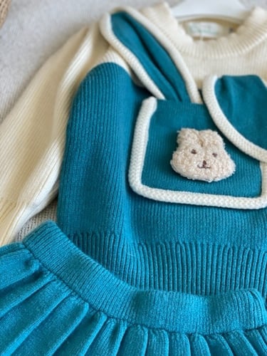 طقم الأرنب التركوازي