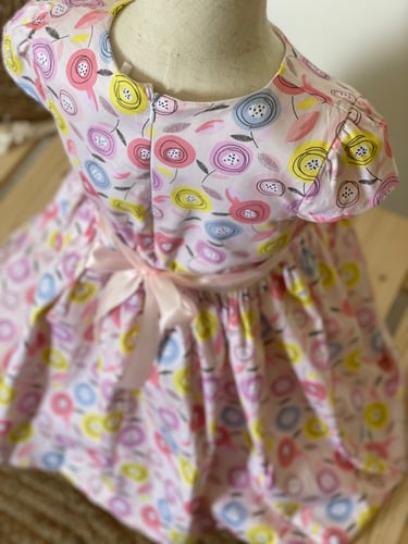 فستان صيفي لطيف