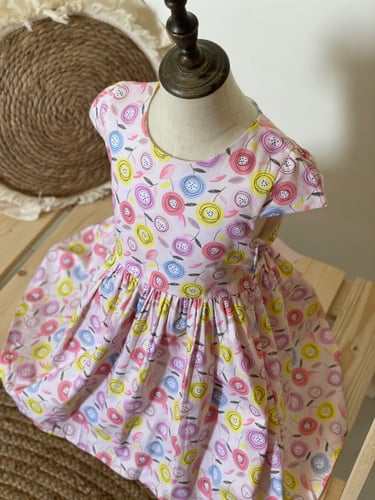 فستان صيفي لطيف