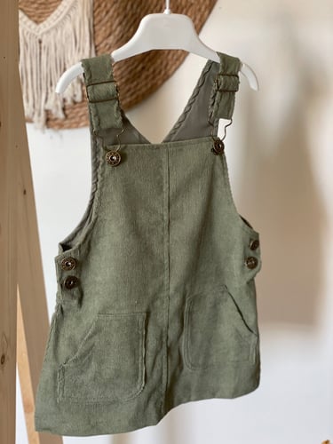 شيال باللون الزيتي ( قطعة واحدة )